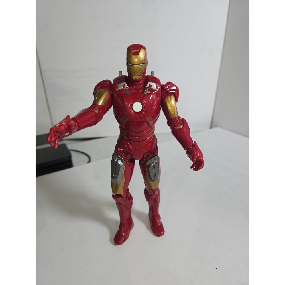 Marvel Iron Man 10-inch Action Figure #37494 Talking and Sounds 2012